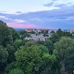 Uroczy, Jasny Apartament Oraz Bezplatny Parking!